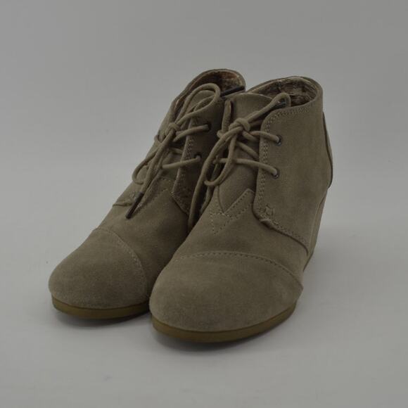 Women’s Taupe Suede Wedge Booties Lace-Up Ankle Boots Size 8 - Picture 3 of 11